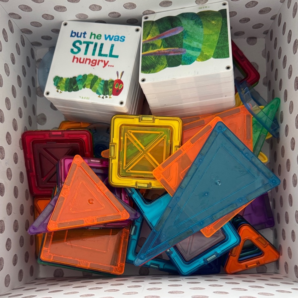 Magna tiles Eric carle edition with magformers and Picasso tiles
